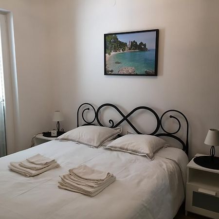 Jelena Apartments Bol Kültér fotó