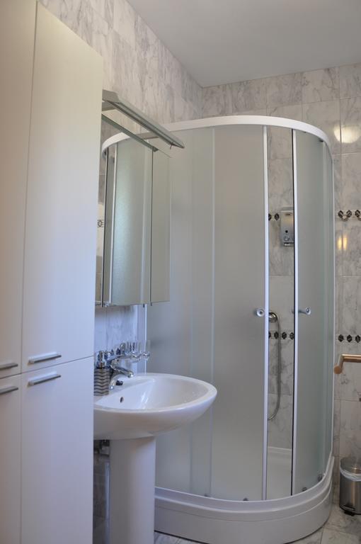Jelena Apartments Bol Kültér fotó