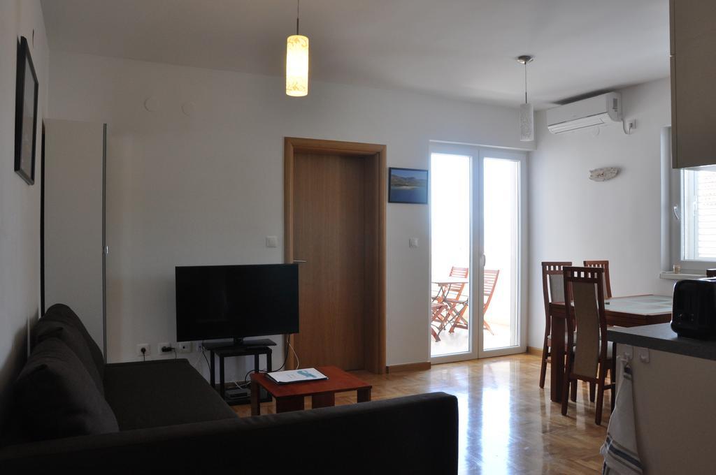 Jelena Apartments Bol Kültér fotó