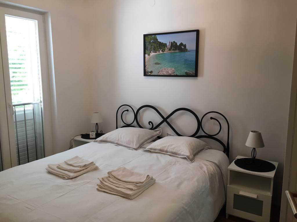 Jelena Apartments Bol Kültér fotó